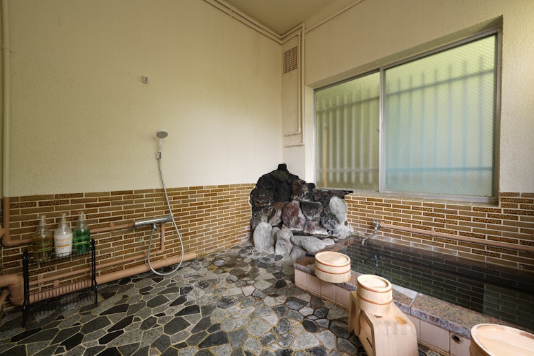 源泉かけ流し温泉