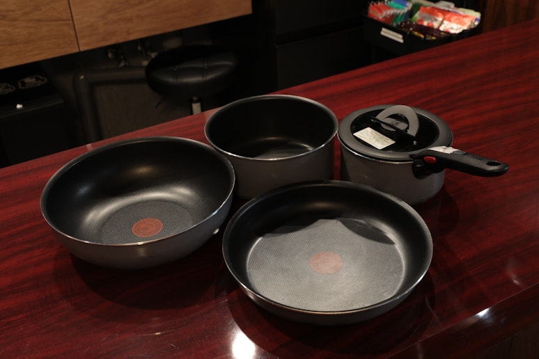 鍋、フライパン