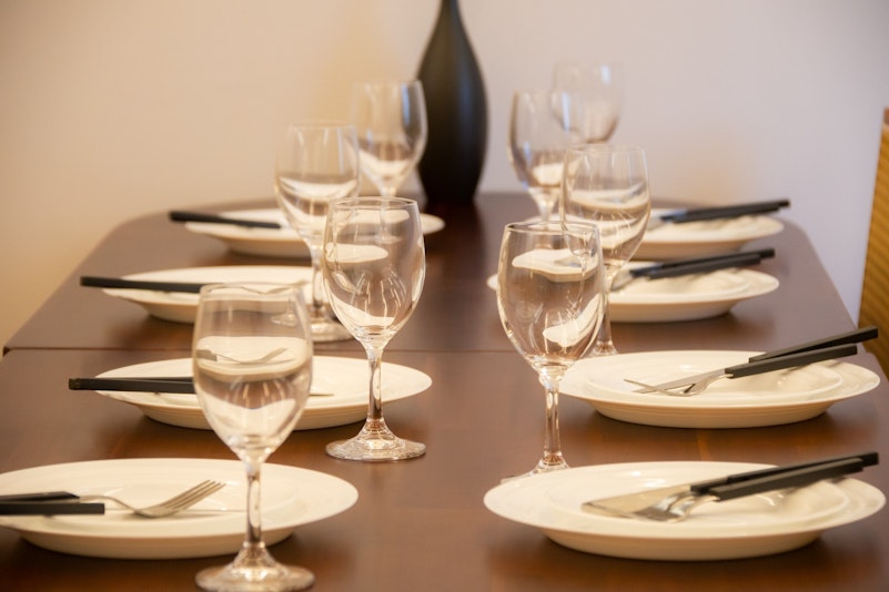 ダイニングテーブル