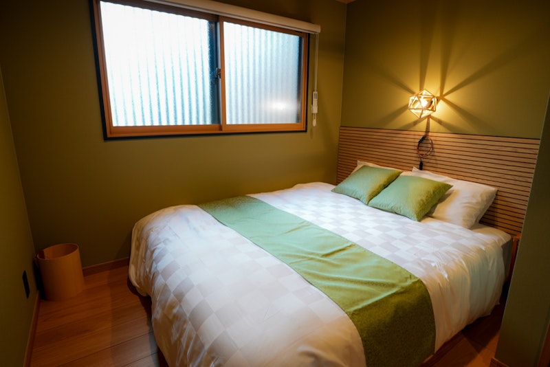 クイーンベッドの寝室(パターン１)