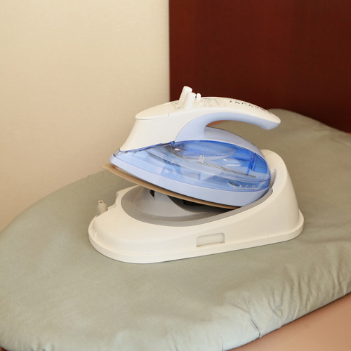 Iron (rental)