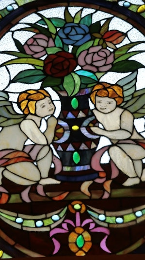 リビングルームのステンドグラス