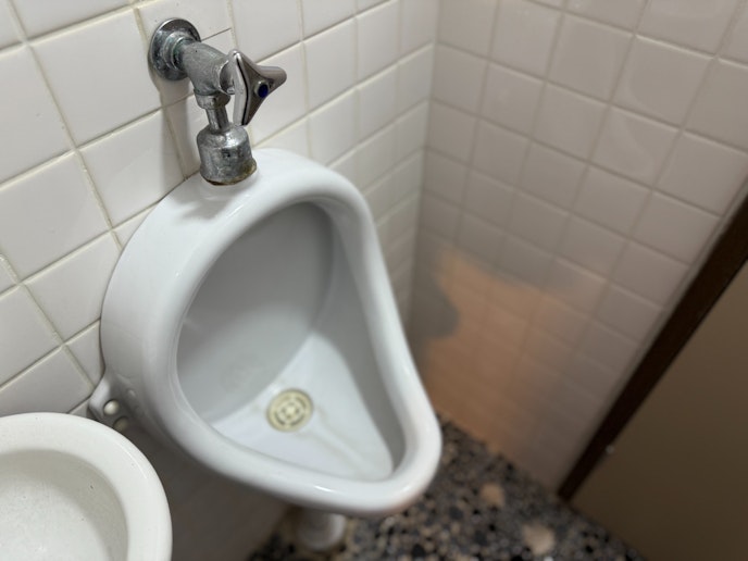 一階の小便器