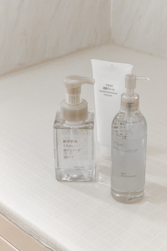 ボディソープ、クレンジングオイル、洗顔料
