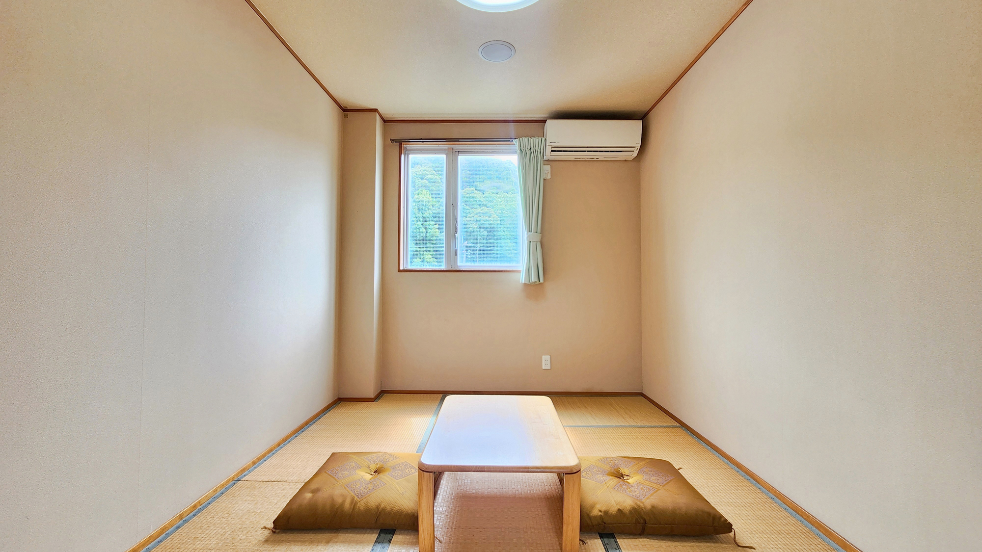 【客室】和室6畳 (1)