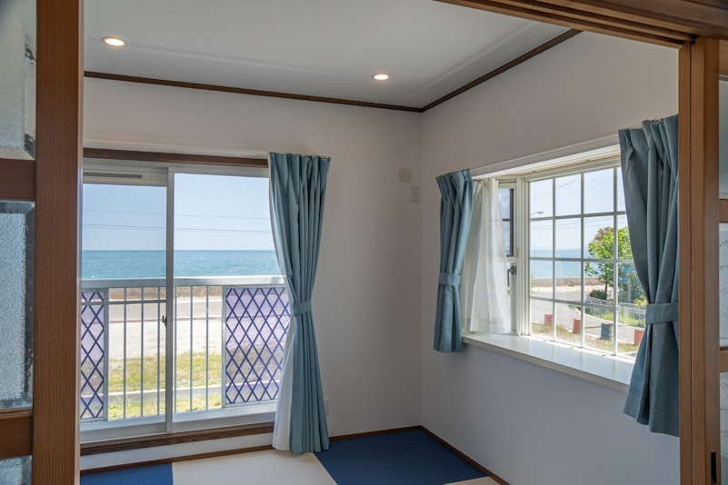 2F寝室8畳＋4.5畳