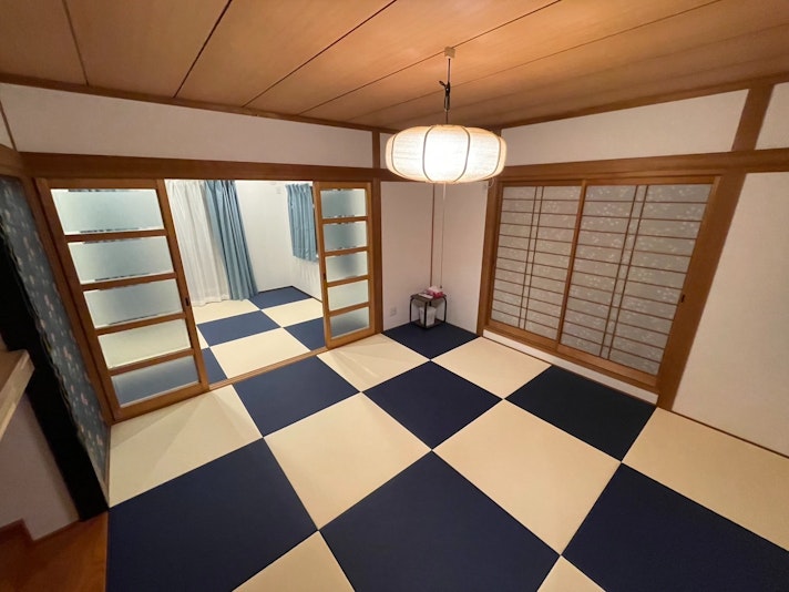 2F寝室8畳＋4.5畳