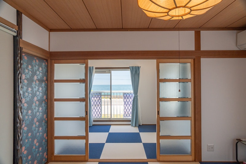 2F寝室8畳＋4.5畳