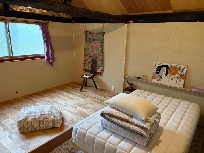 2階寝室セミダブル1