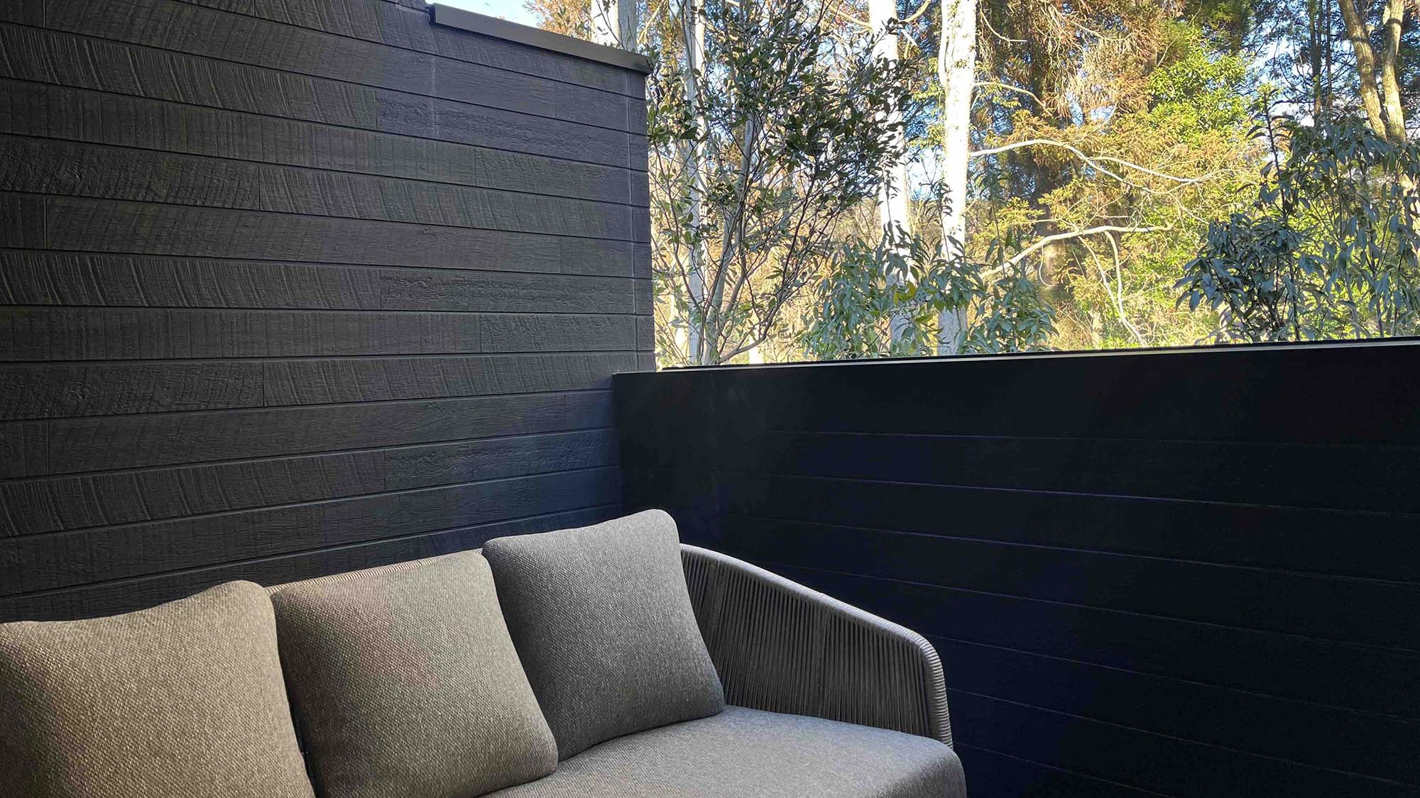 【D・Dペット：テラス】由布院の豊かな自然と心地よい空気を感じながらお過ごしください