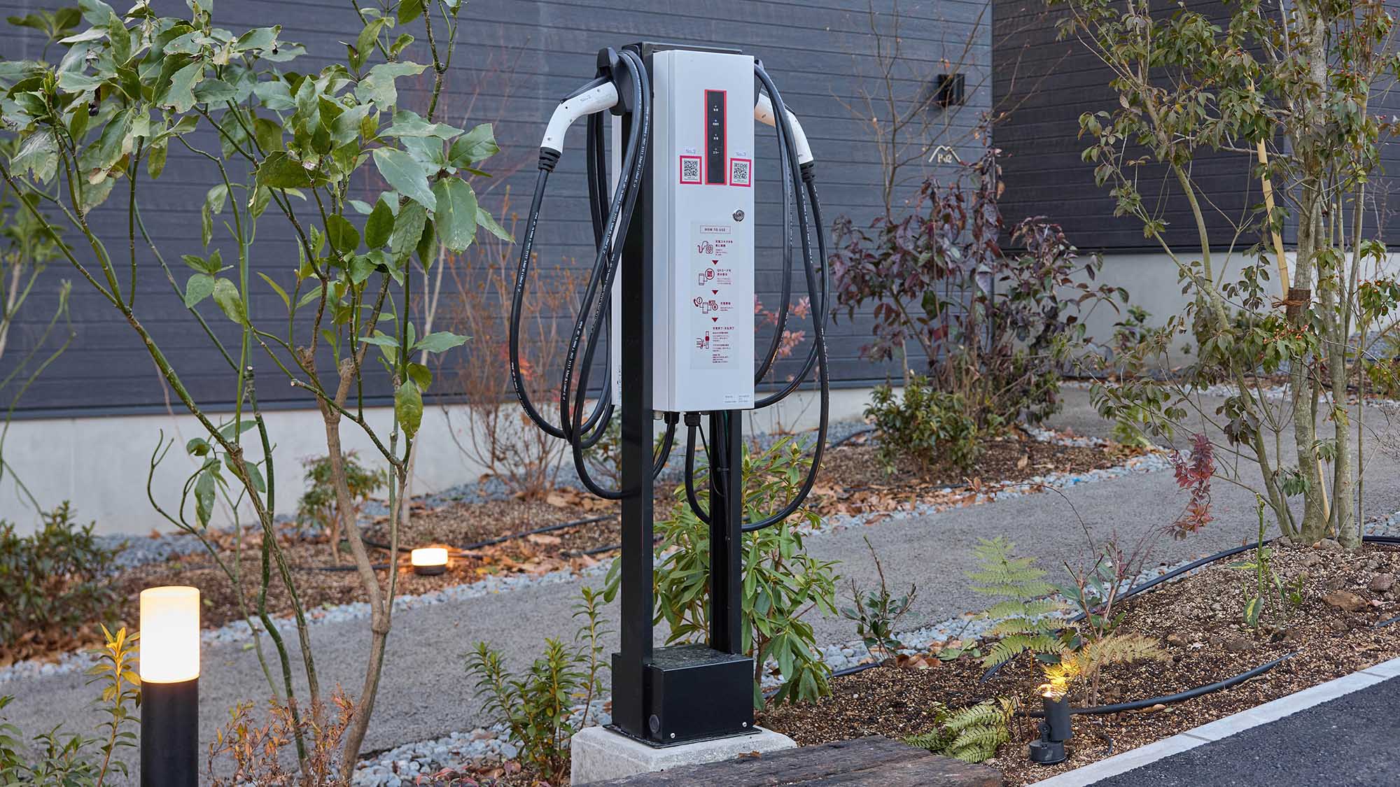 【その他：設備】EV車対応の駐車場。3台分ご用意しています。