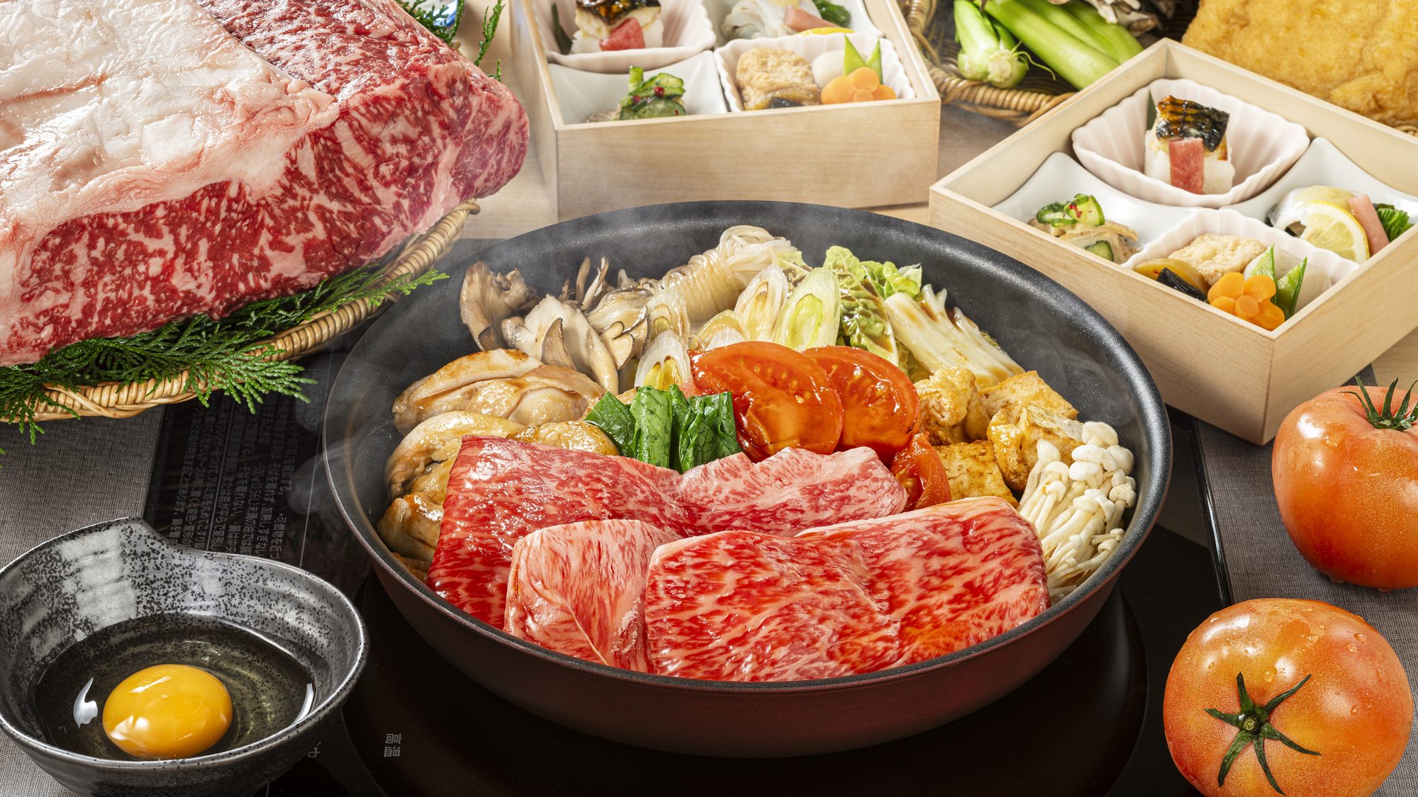 【夕食】和牛と越前どりのトマトすき焼き