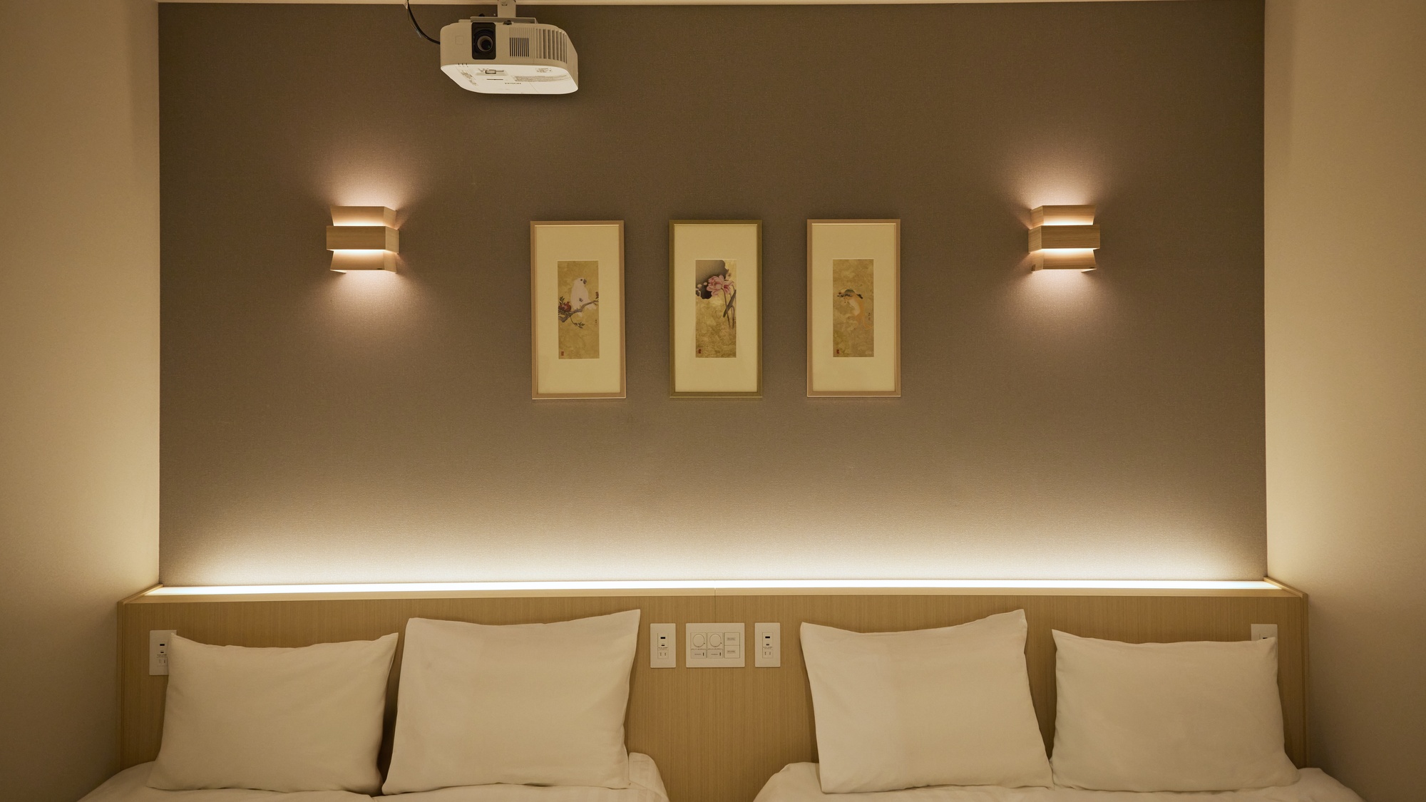 【客室:A/C】和の趣を感じる空間でお寛ぎいただけます