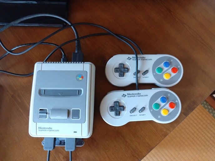 ゲーム機が意外と人気です。