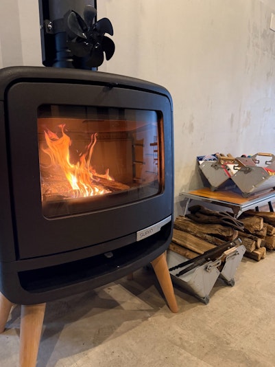 【冬季限定】薪ストーブ