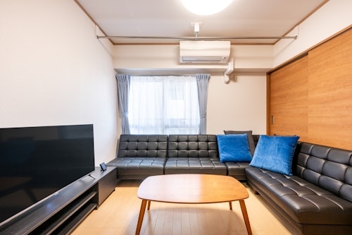 平井駅徒歩３分　電車で秋葉原１１分　東京駅１８分　永和第１０ビル／民泊