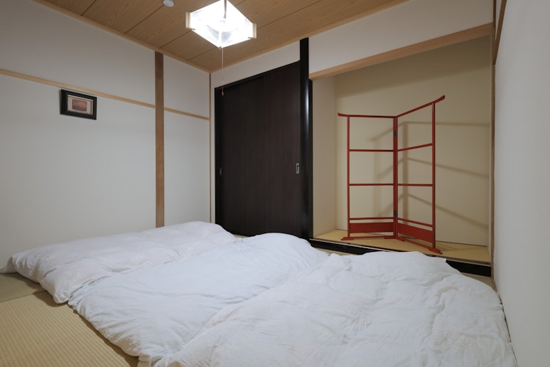 和室に布団３枚敷いたとき