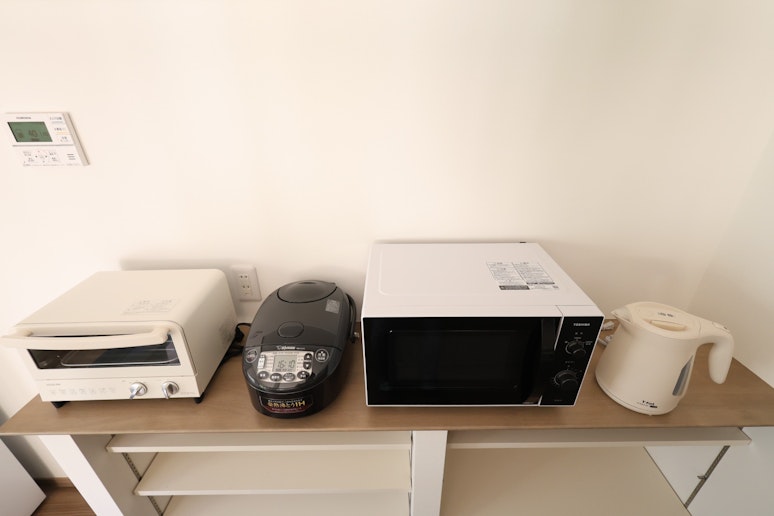 トースター、炊飯器、電子レンジ、電気ケトル
