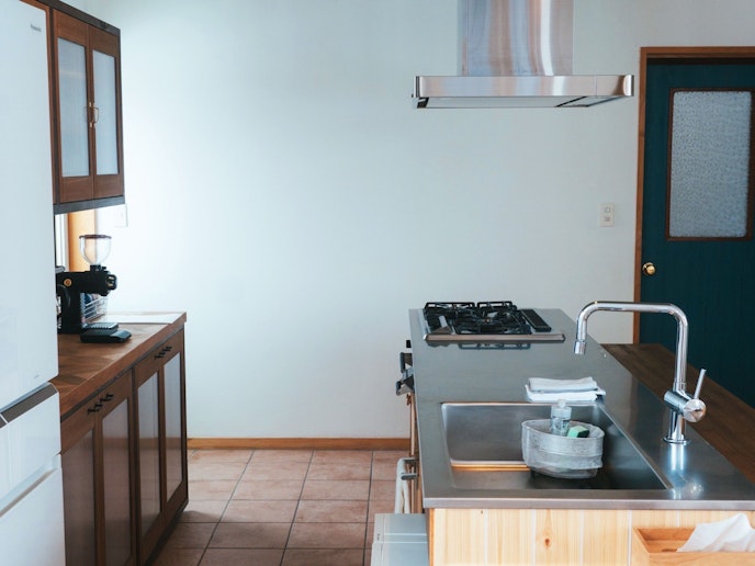 複数人でも調理できる広いキッチンスペース