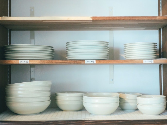 6人分のグラス（大・中・小）・マグカップ・湯呑み・小皿等