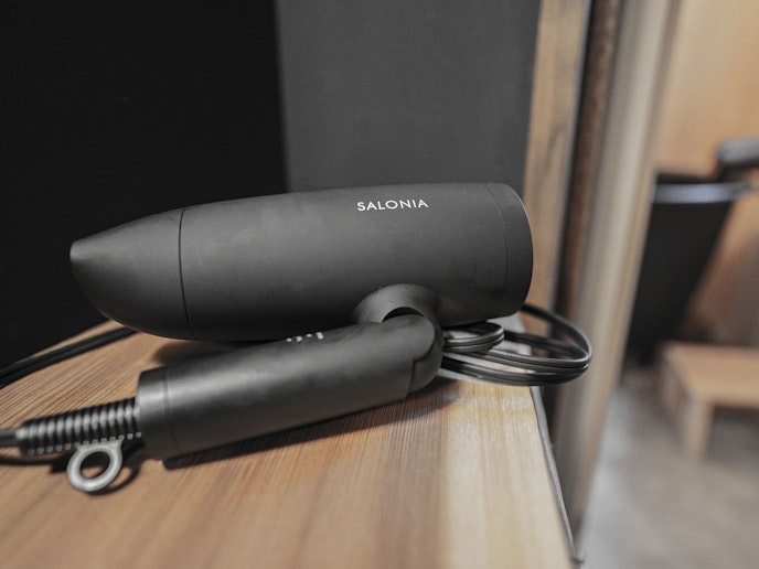 安定のSALONIAドライヤー用意しております。