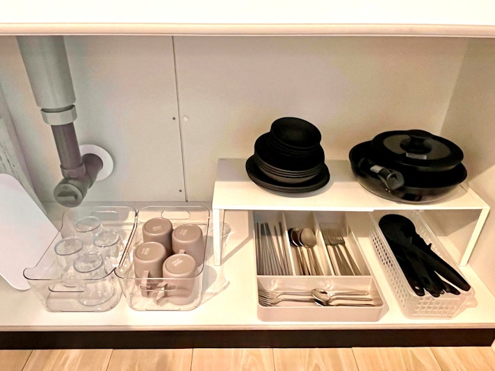 カトラリー・調理道具も充実