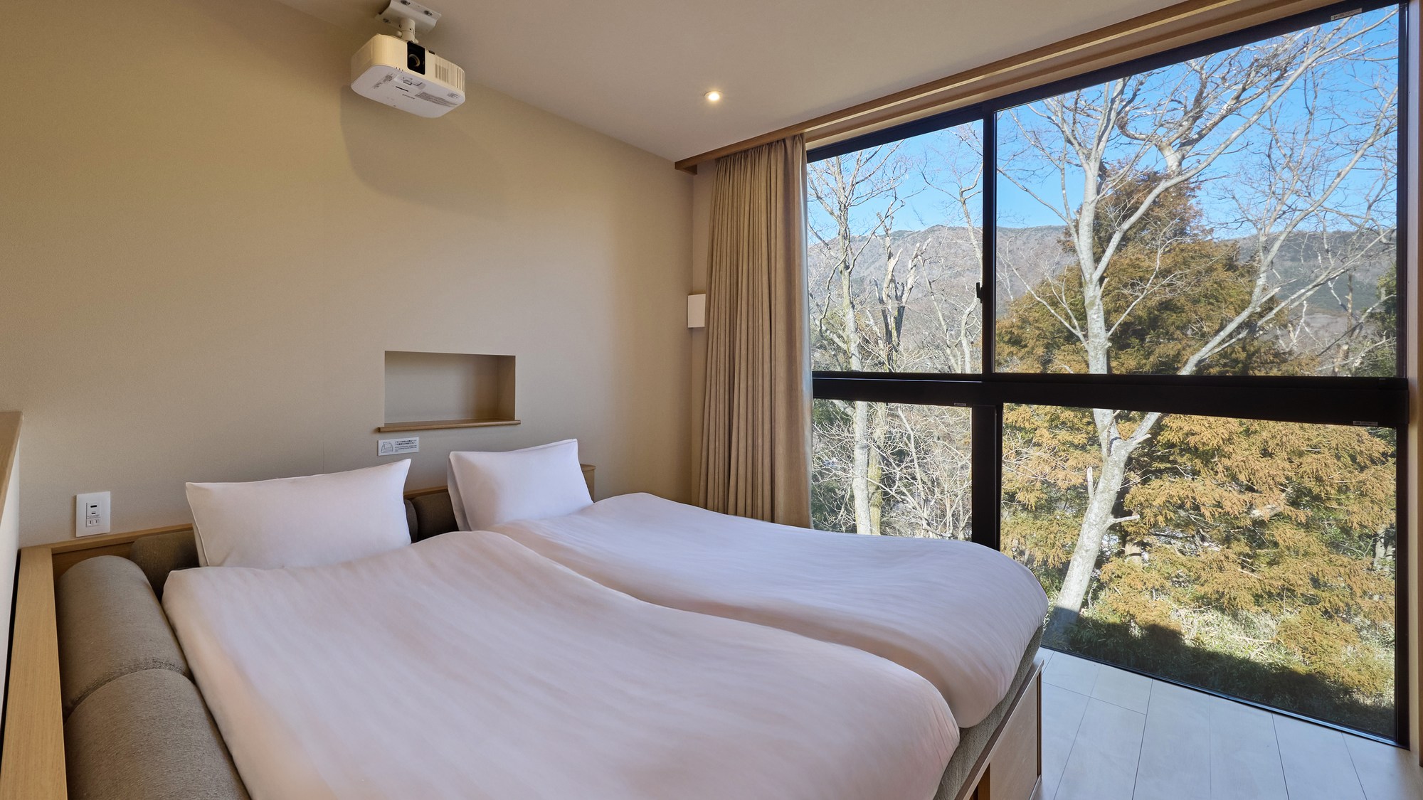 【Cペット】寝室