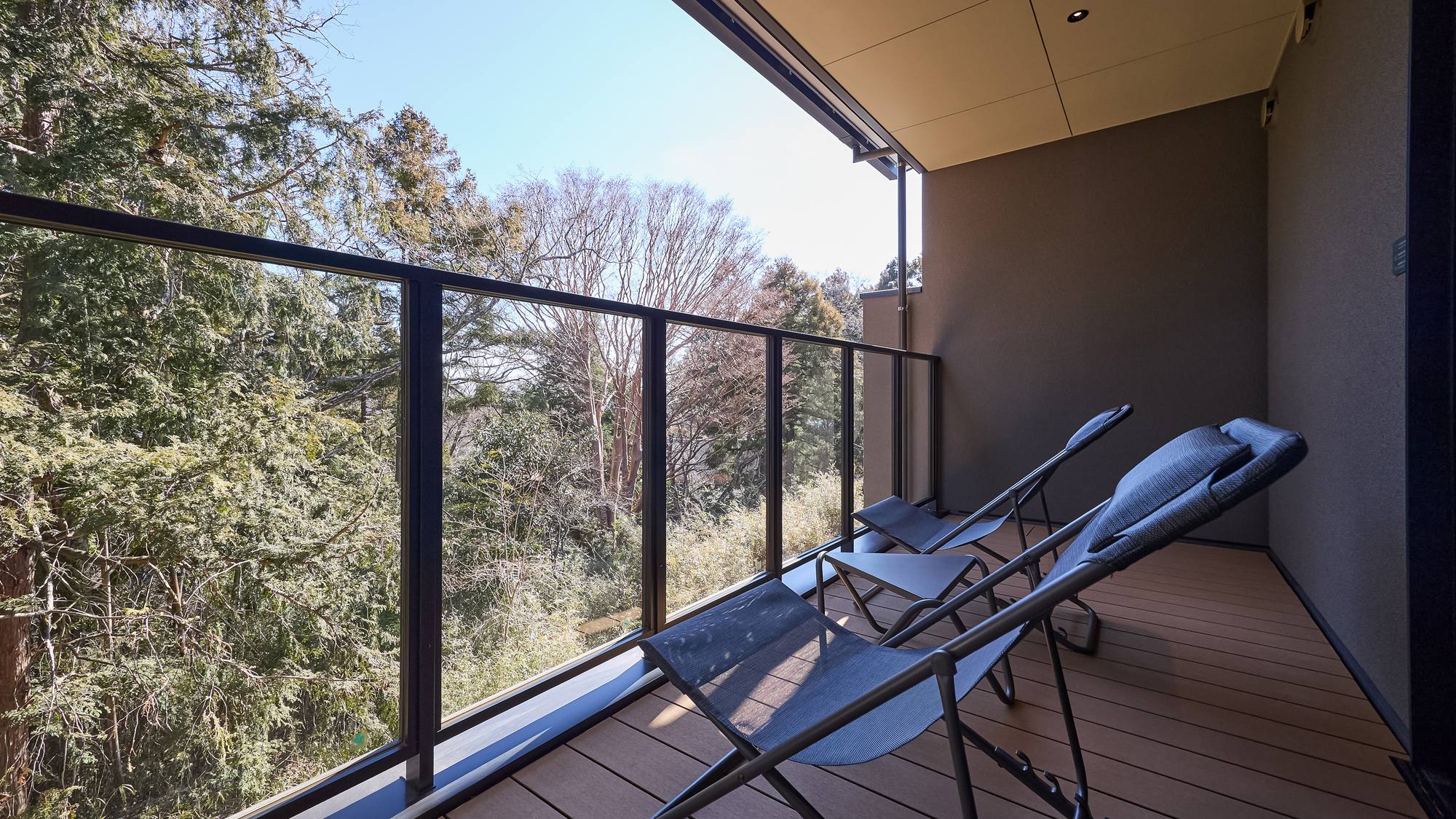 【B】2階テラス