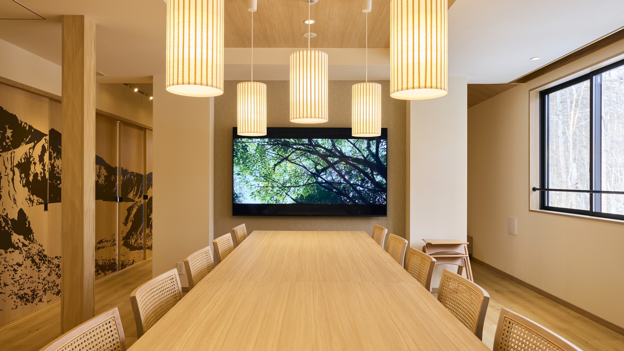 【A】4クイーン＋4シングル／温泉＆サウナ付