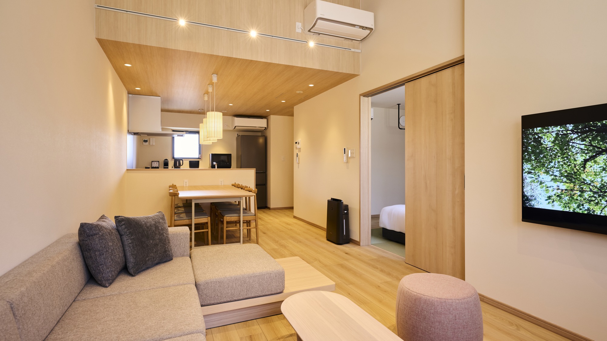 【C】3クイーン／温泉＆サウナ付