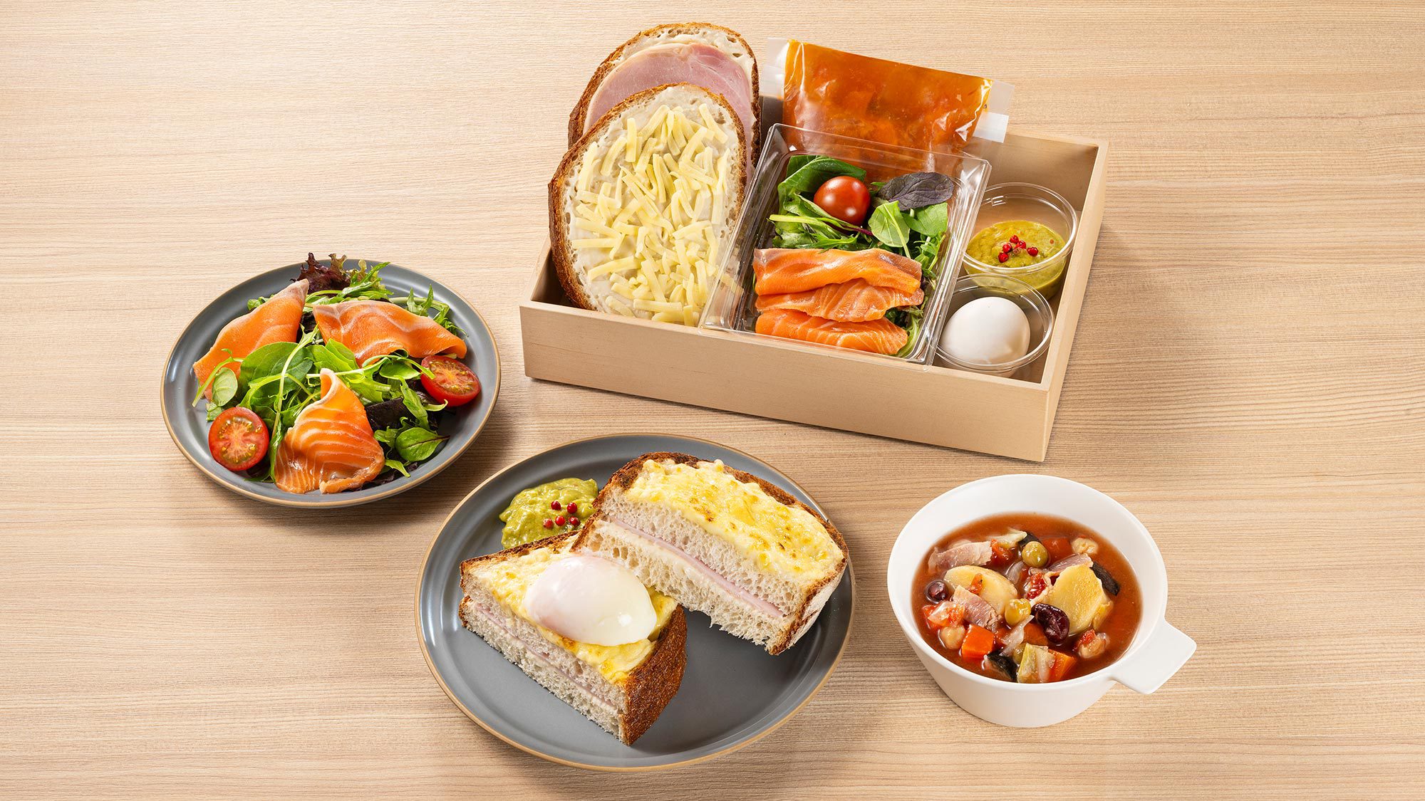 【プレオープン★アンケートあり】和・洋選べるシルクサーモンの朝ごはんをお部屋で（朝食付／6名分）