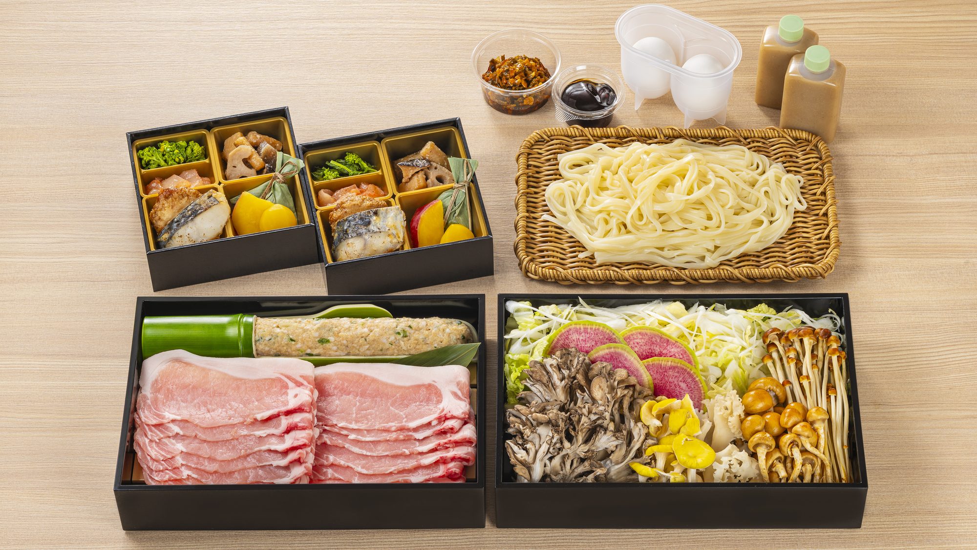 【食事：きのこ鍋】六合舞茸といなか豚のきのこ鍋＆おばんざいセット