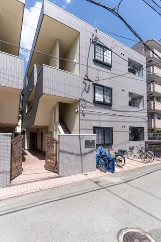 リトリートコート西新　＾