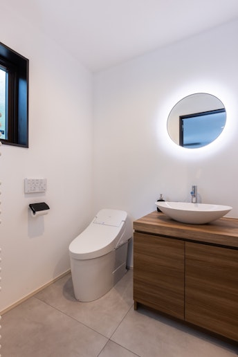 Ensuite bathroom in Bedroom3