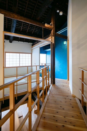 渡り廊下・2階寝室（和室）