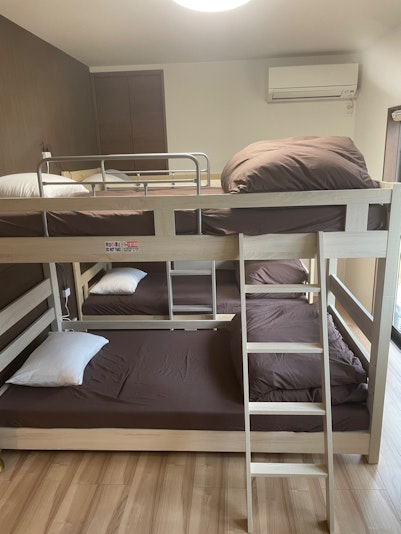 2段ベット２つでファミリーも楽々！