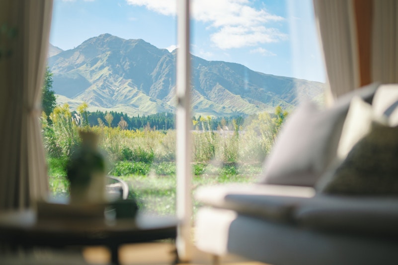 窓辺に広がる、穏やかな風景