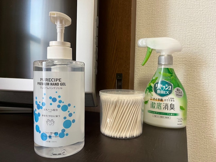消毒液、布類消毒スプレー、綿棒