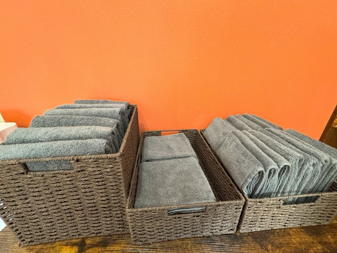 タオルのご用意はあります。追加はございませんので洗濯などしてご使用ください。（歯磨きはございません）