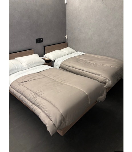 シングルのベッドが２台