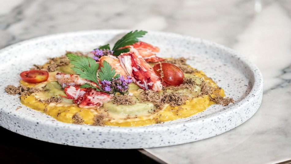 「CRAFT(クラフト）」ソーシャルハブ(コーヒーとビールのコミュニティ)