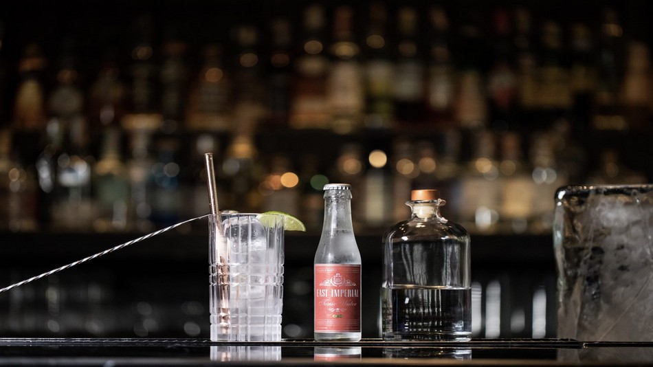 「CRAFT(クラフト）」ソーシャルハブ(コーヒーとビールのコミュニティ)