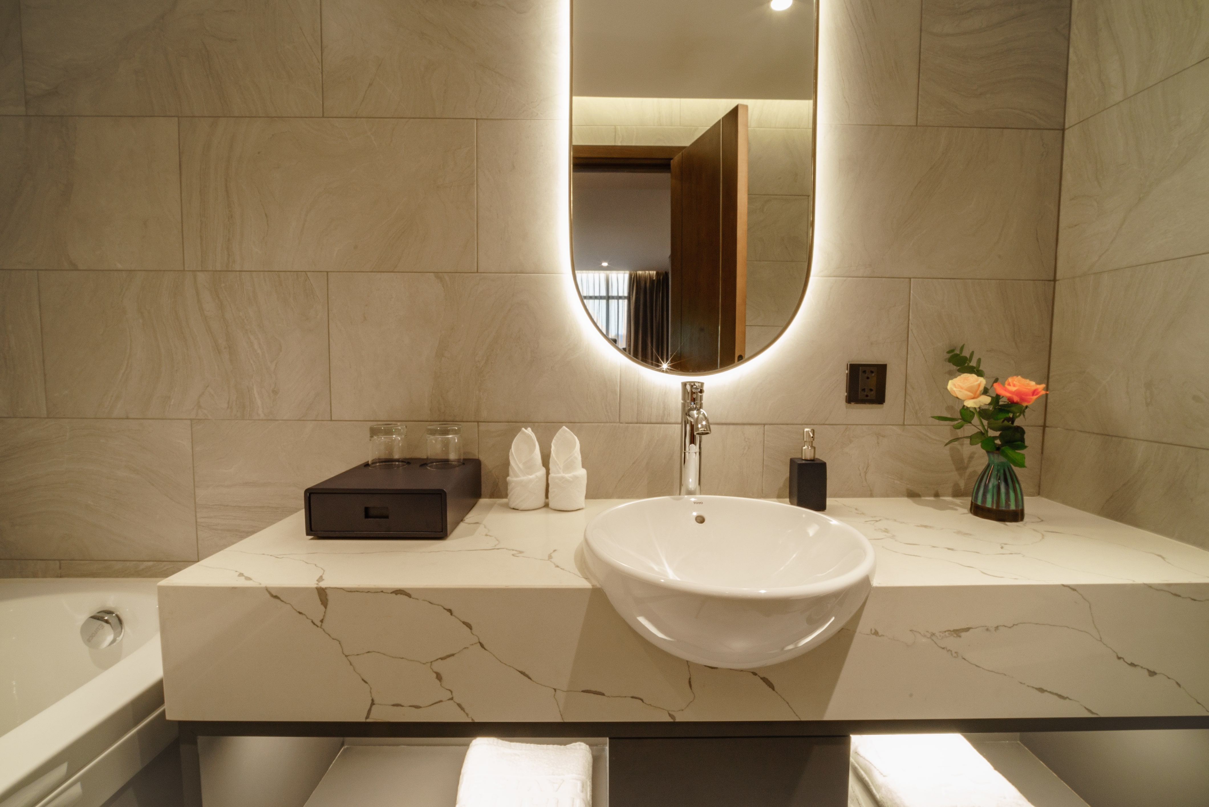 ラグジュアリー