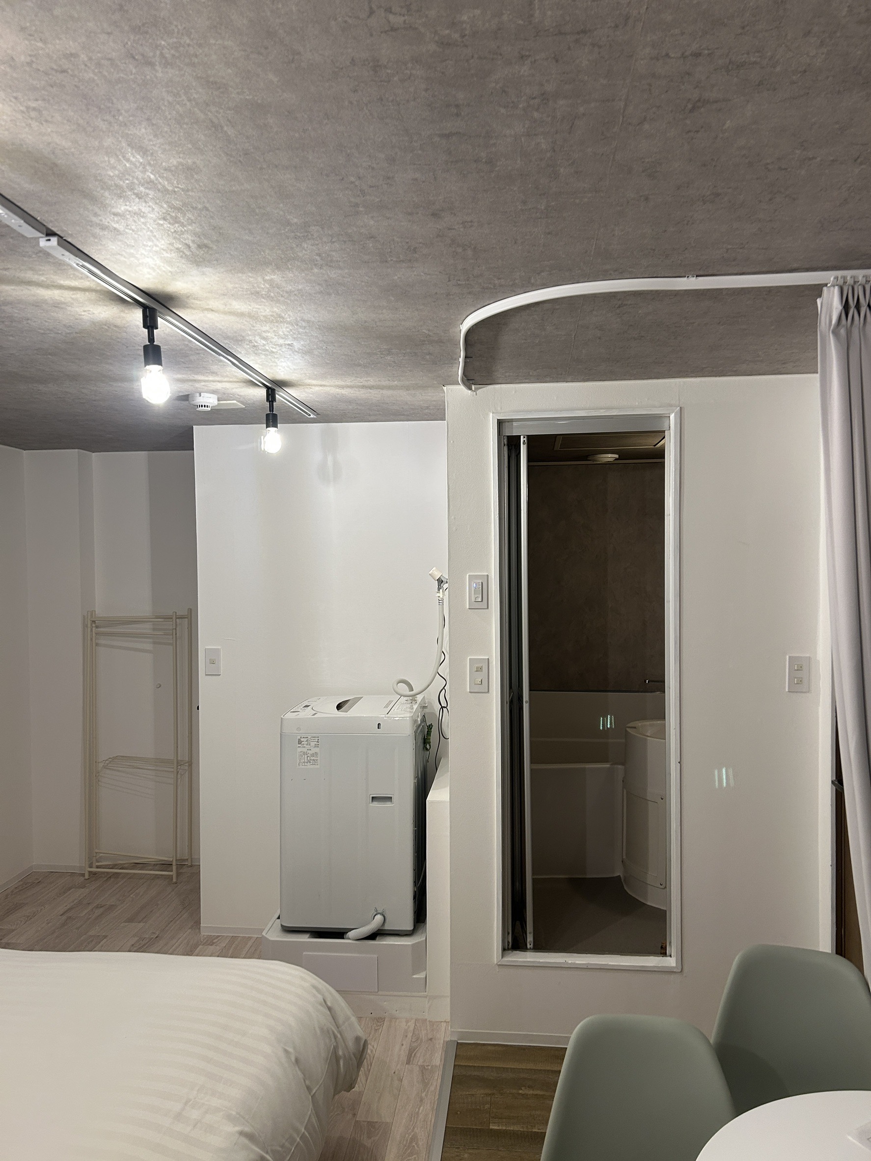 【禁煙】ツインルーム（ランドリー付）②