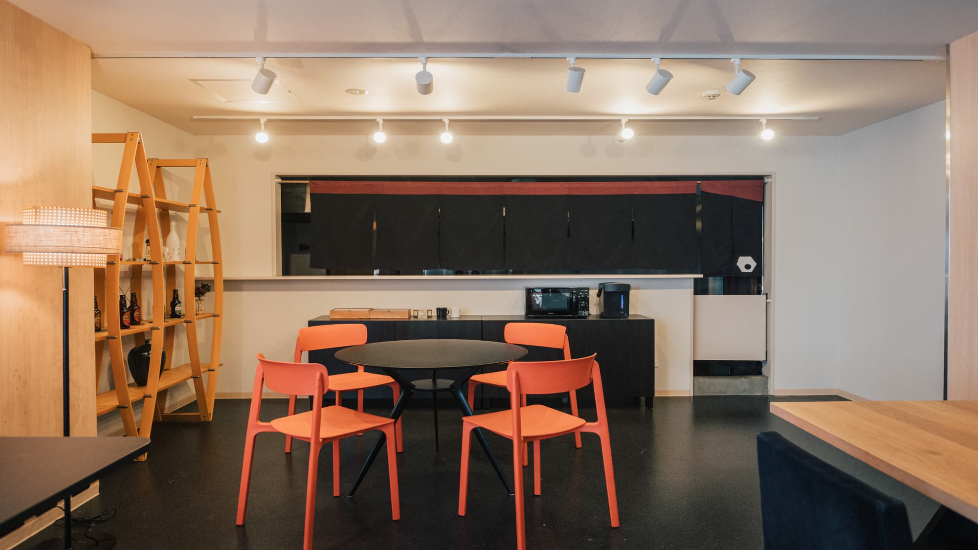 レストラン（ラウンジスペース）