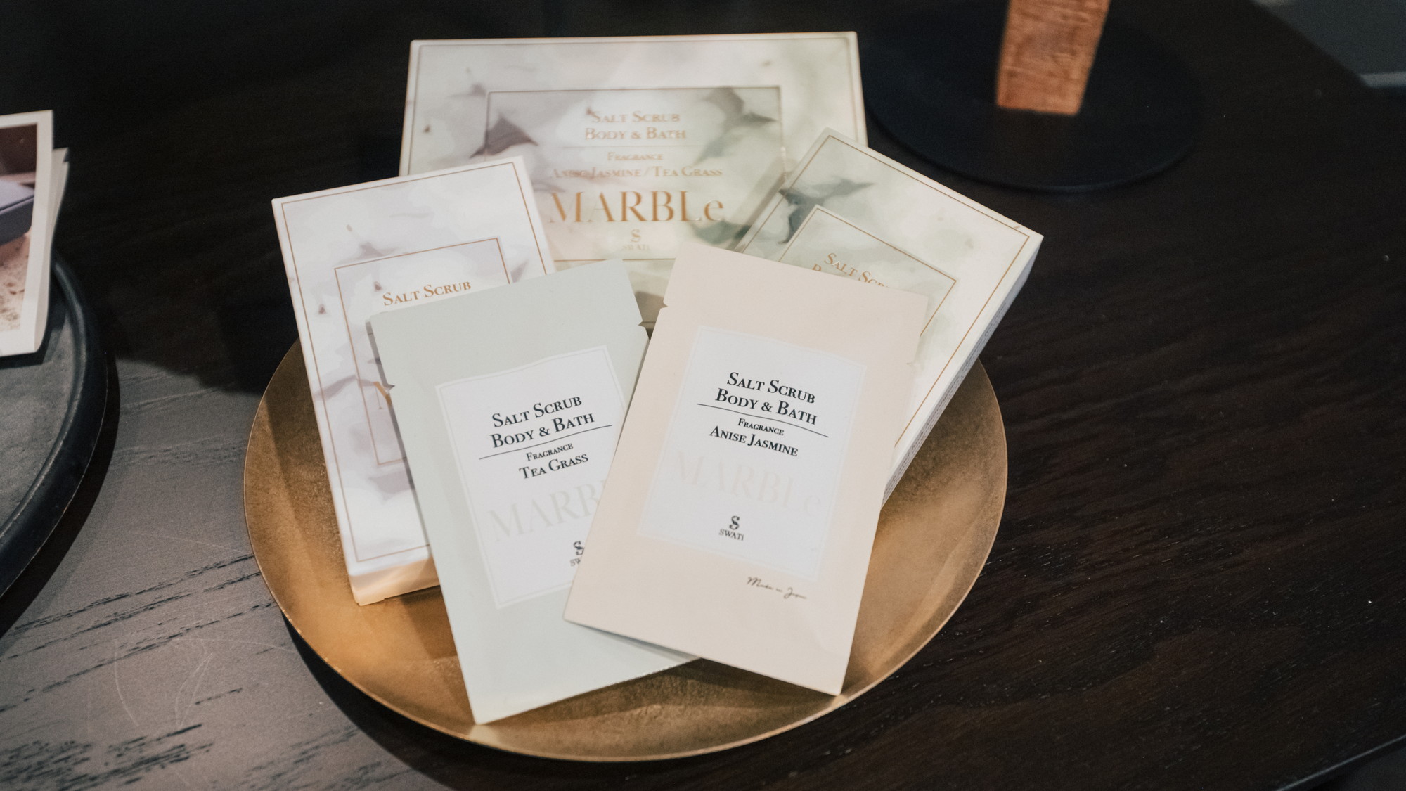 フレグランスギャラリー