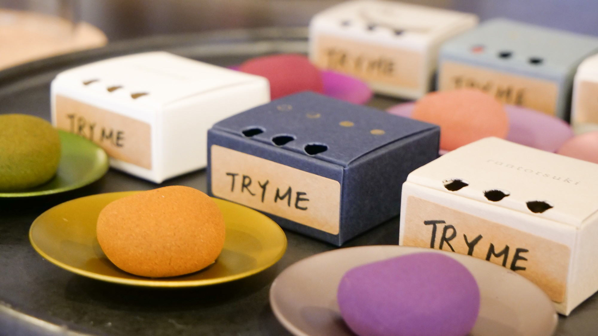 フレグランスギャラリー