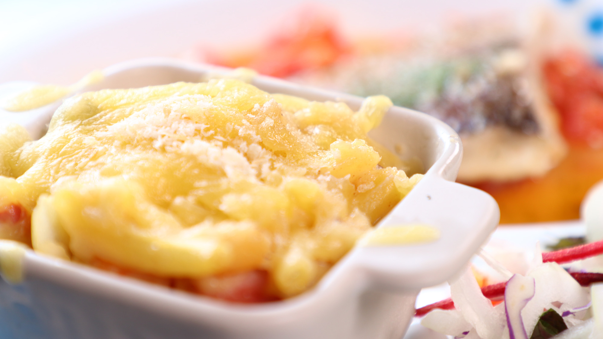 夕食◆グラタン　洋食コースの料理一例*