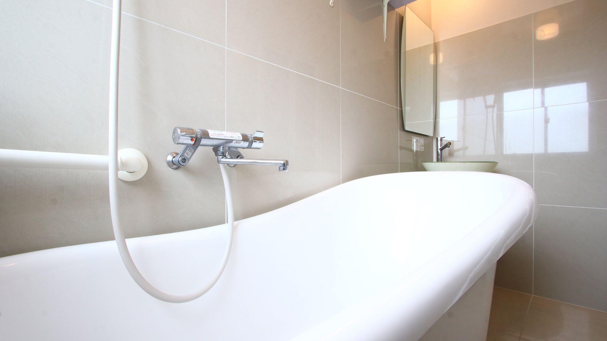 客室のお風呂◆広々温泉大浴場とはいきませんが、リゾート感をちょっとでもプラス♪*