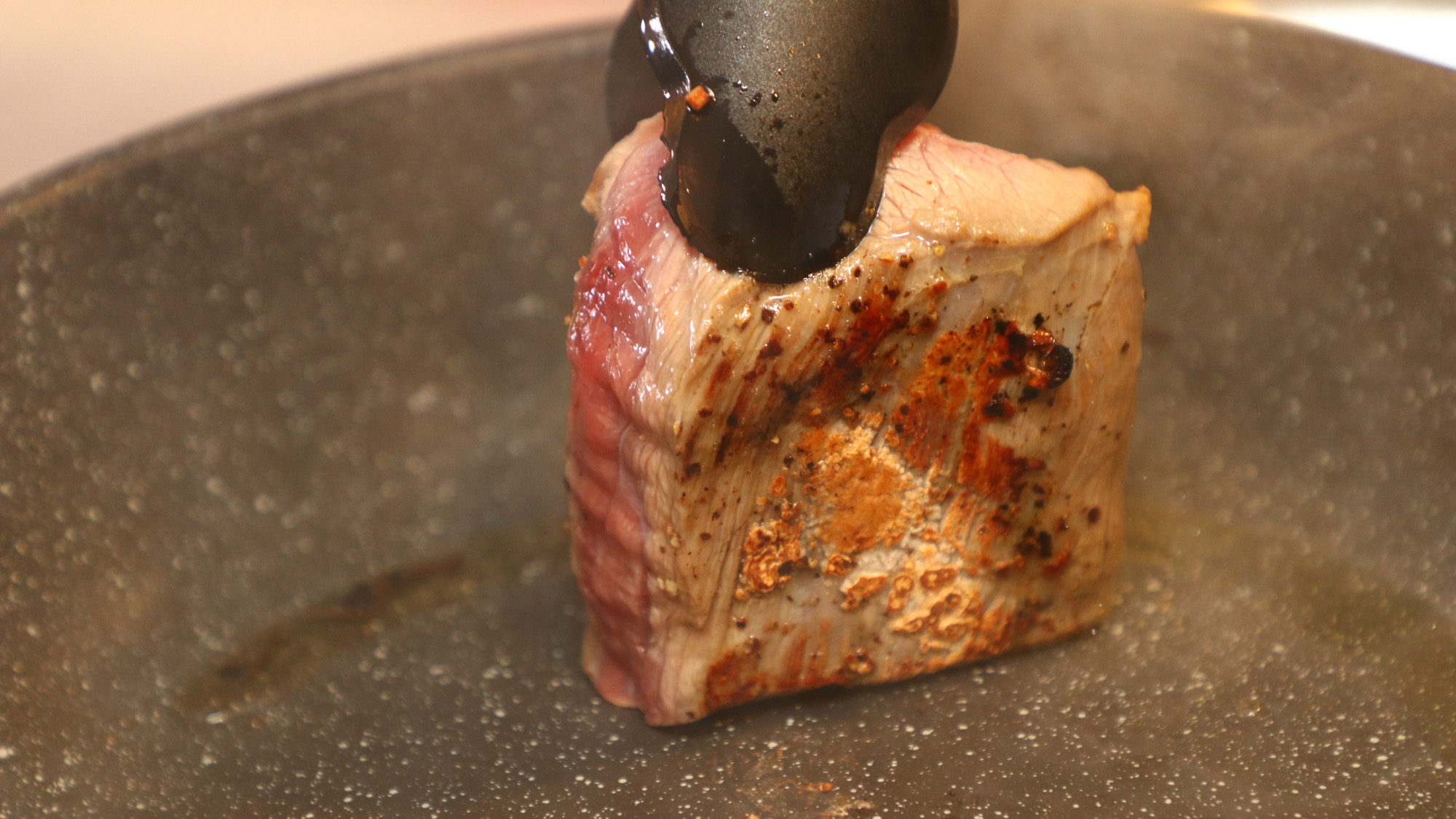 夕食◆ステーキの側面もしっかりと焼きめをつけて*